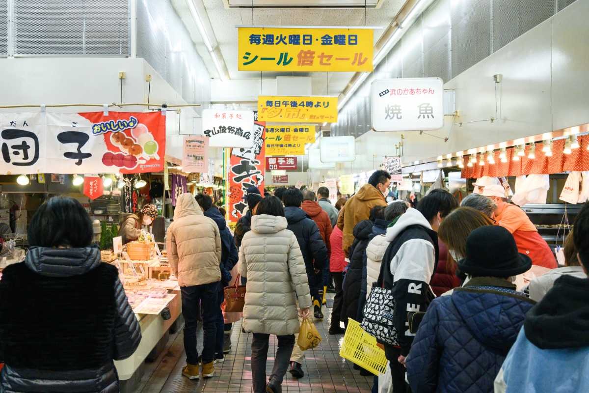 虹のマート | 青森県弘前市 | 津軽の味が集まる市場