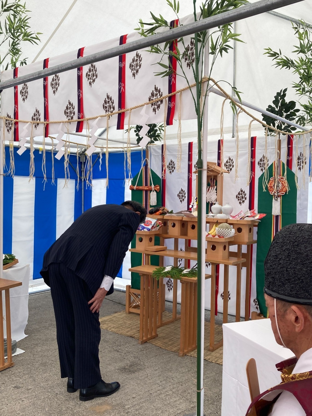㈱セキノ興産十和田店事務所新築工事 安全祈願祭 - 福萬組｜青森県