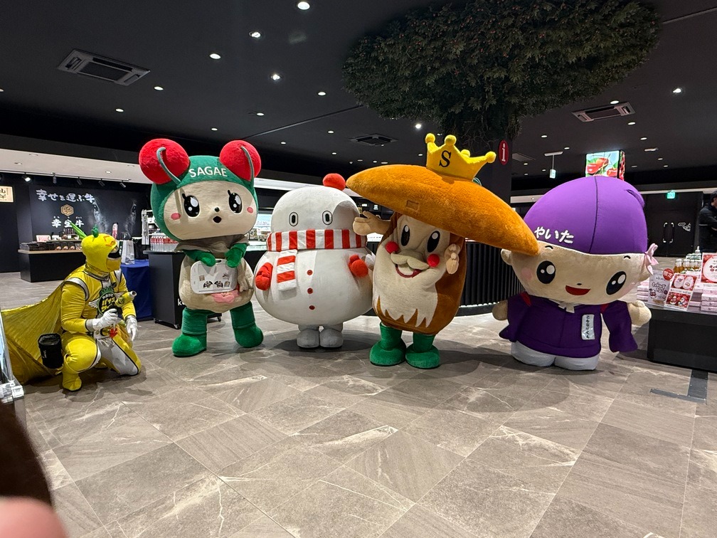 道の駅寒河江チェリーランド冬まつりが開催されました（1月17日） - 鮭