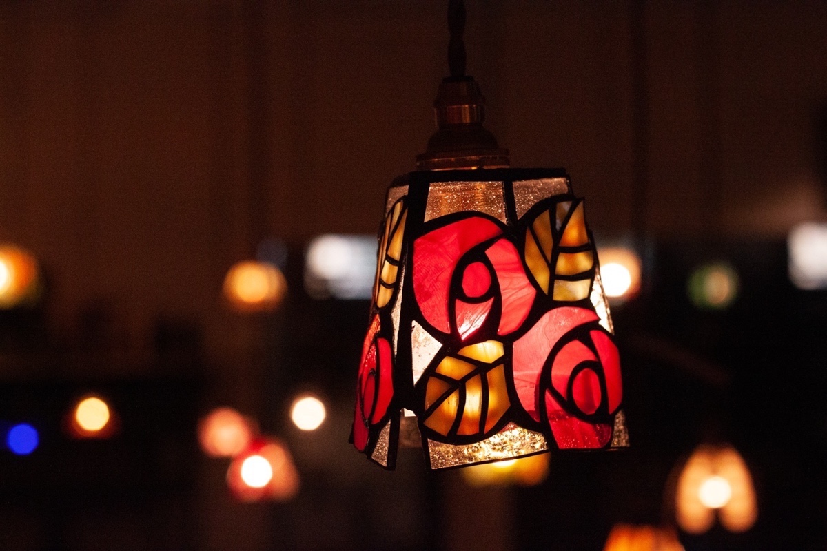 第10回] 村瀬 可衣 ステンドグラス展 - NAKAO | うつわ、木炭焙煎珈琲