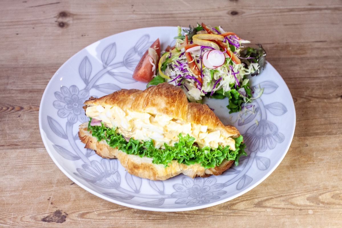 CAFEのこと - NAKAO | うつわ、木炭焙煎珈琲、お菓子、CAFEのお店