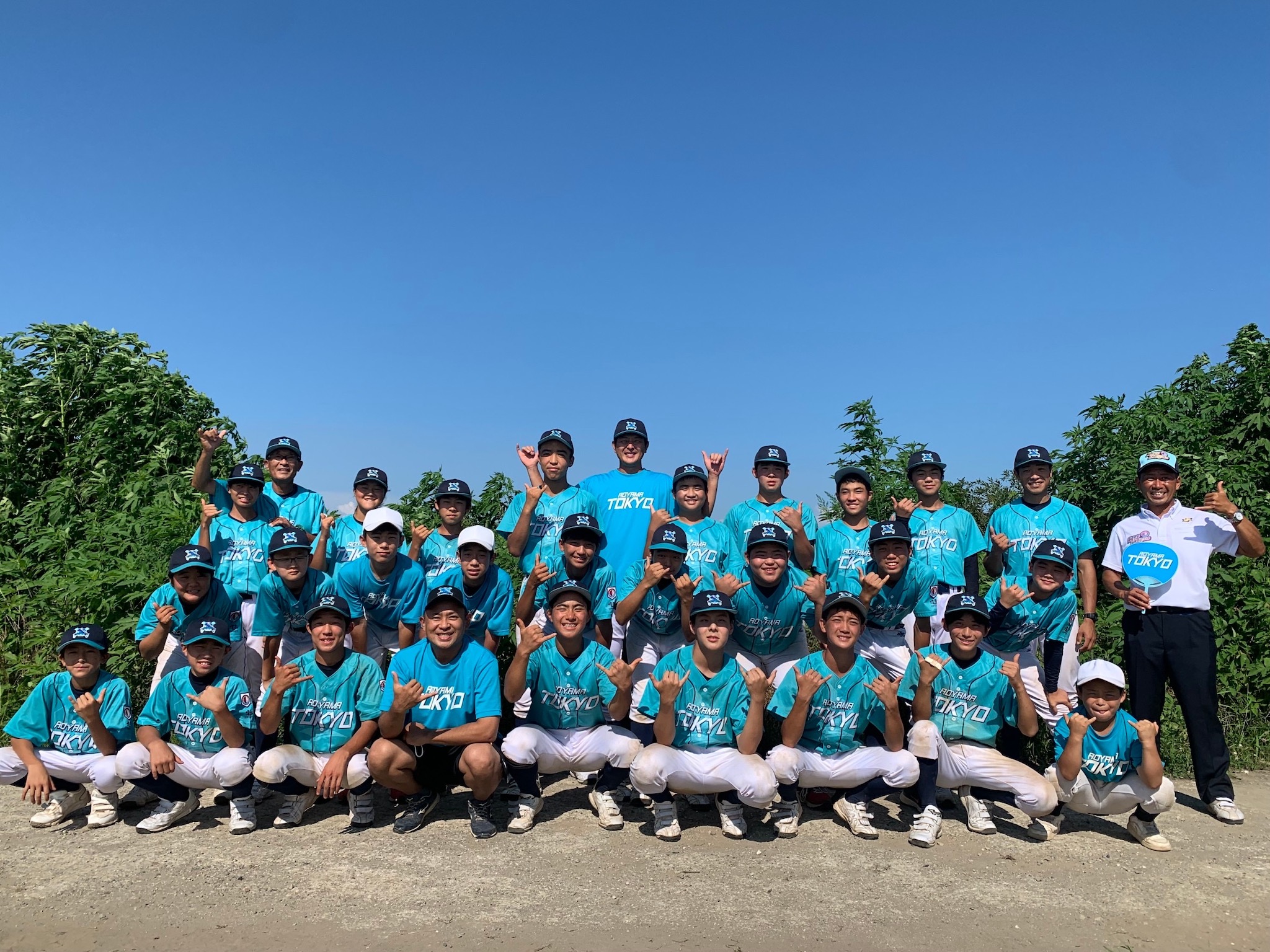 青山東京ボーイズ 岩隈久志率いる中学硬式野球チーム メジャーリーグ プロ野球経験者たちが揃う技術と心を育む野球チーム