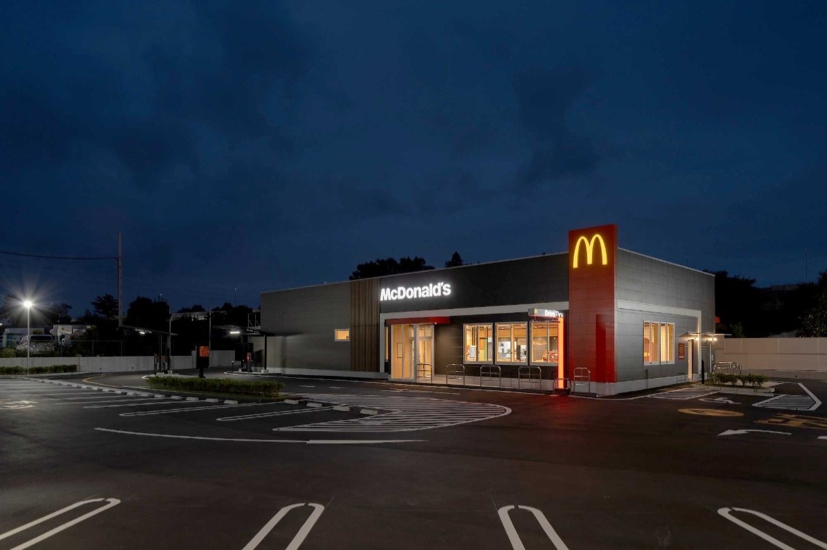 マクドナルド 海老名 上郷 店