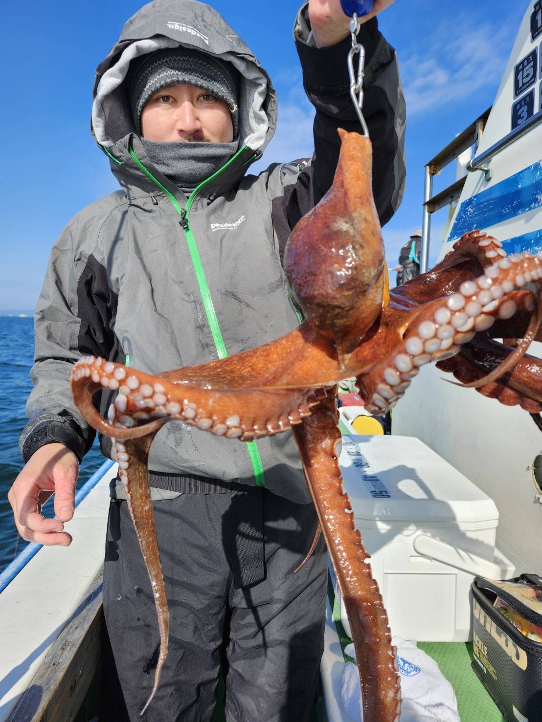 11月10日（日）タコ船の釣果 - みなとや釣具店 |有限会社