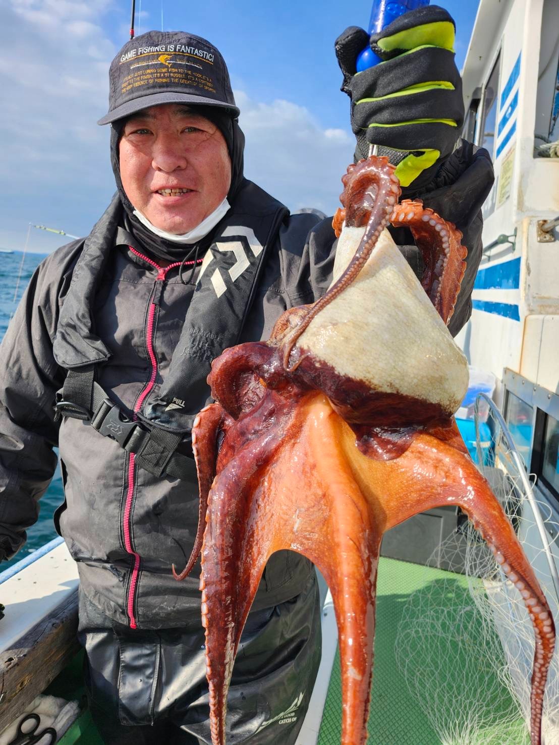 11月9日（土）タコ船の釣果 - みなとや釣具店 |有限会社ディスカウント