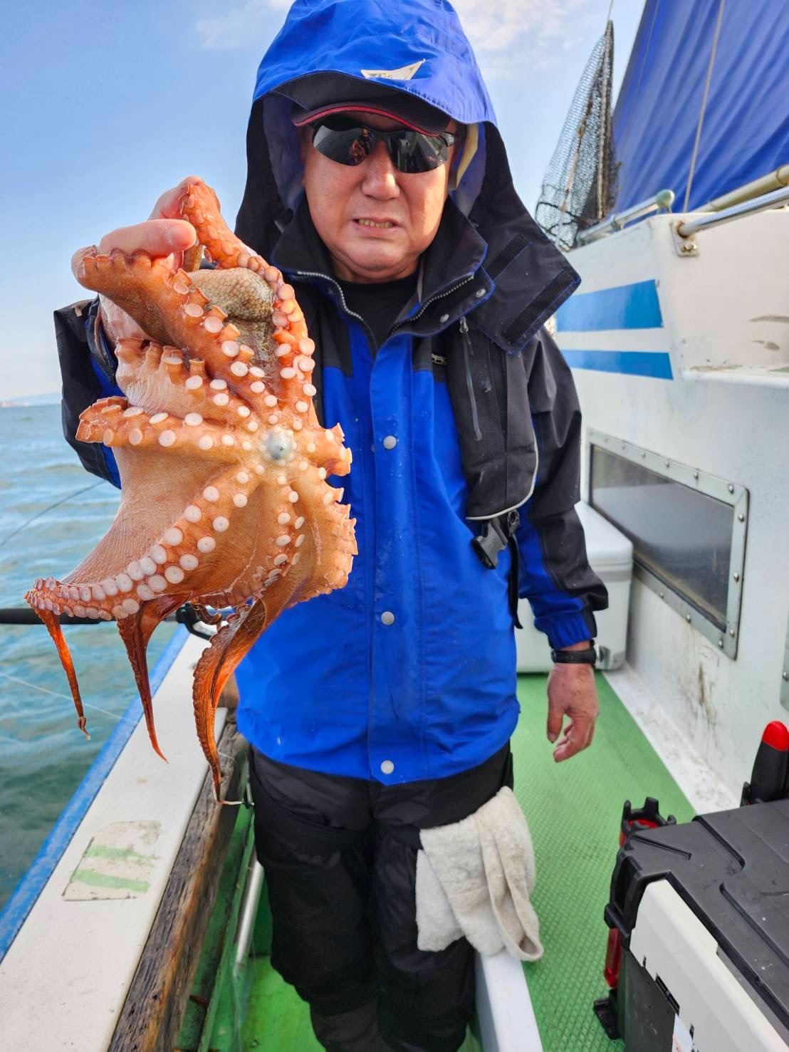 11月9日（土）タコ船の釣果 - みなとや釣具店 |有限会社ディスカウント