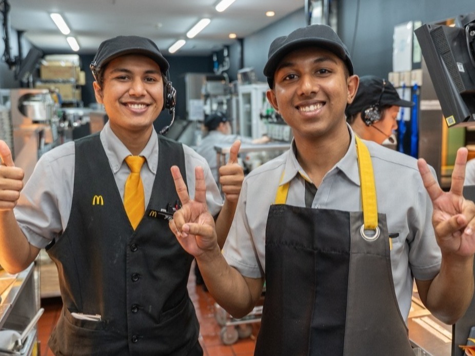 専用マックさん マクドナルドブランド - 株式会社仙台にしむら | 日本マクドナルド